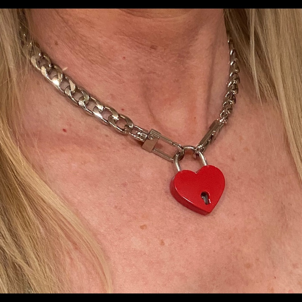 Beautiful Heart Lock and Silver Chocker